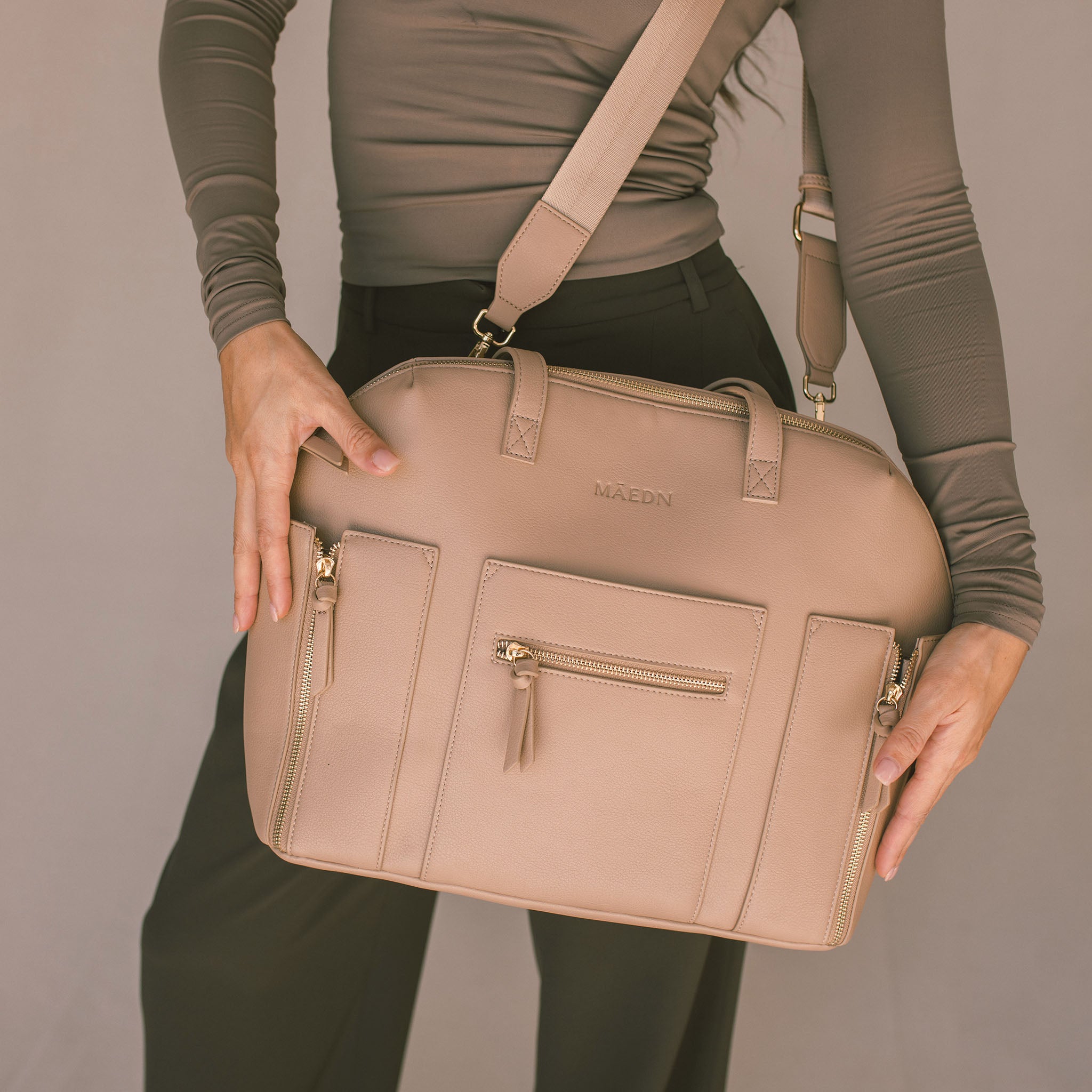Maedn bags - taupe carryall convertible tote