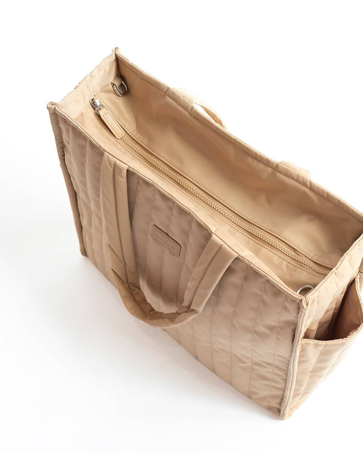 Sand Quilted Tote - Māedn